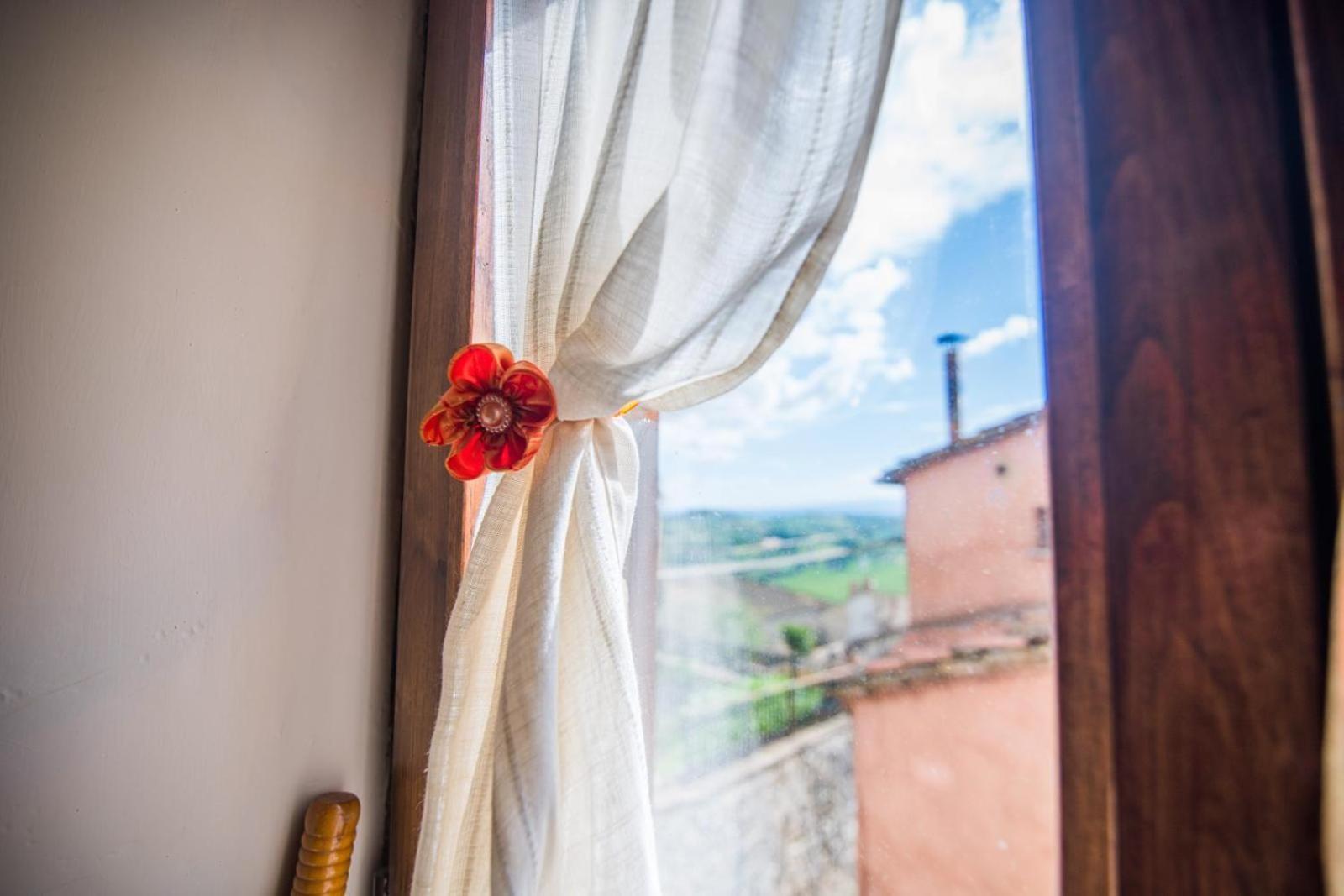 *La Torre Di Amelia* Nel Cuore Dell' Umbria Exterior foto